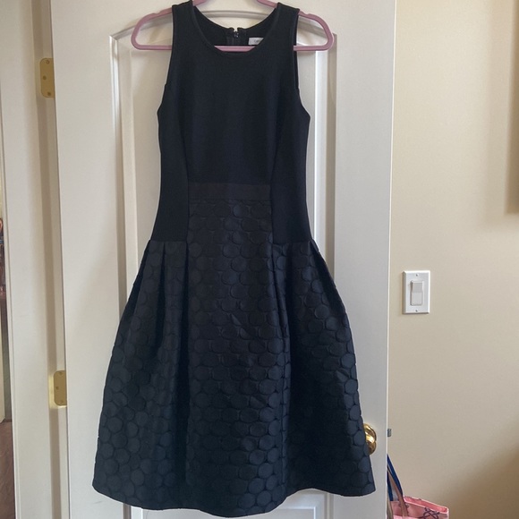 Beautiful black party dress in size 6 - Picture 5 of 9